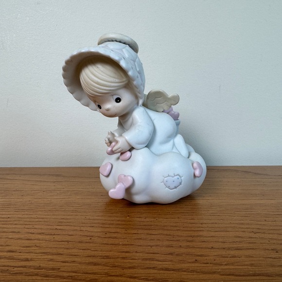Precious Moments Other - Precious‎ Moments Sending You My Love Angel 109967 1987 Figurine